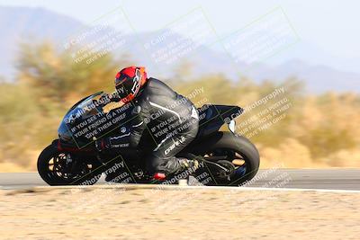 media/Jan-14-2024-SoCal Trackdays (Sun) [[2e55ec21a6]]/Turn 9 (210pm)/